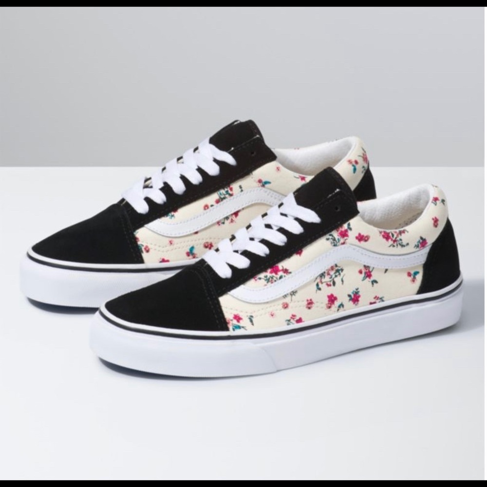 Ditsy Floral Old Skool Vans 🌷
